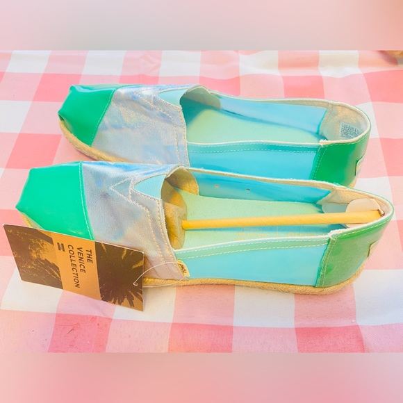Toms Venice Collection Transparent Jelly Espadrille in Turquoise 8.5 NWT - Picture 5 of 6
